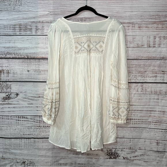 Monoreno Large Boho Shirt White Embroidered Long Sleeve Top - Picture 3 of 8